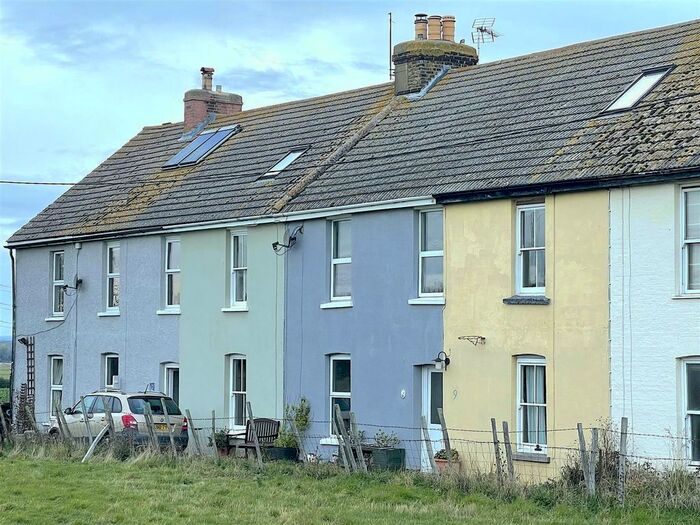 3 Bedroom Terraced House For Sale In Uplees Road, Oare, Faversham, ME13