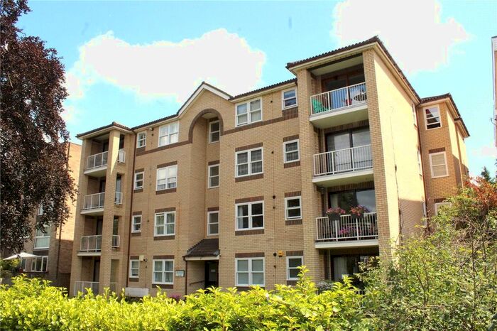 1 Bedroom Flat To Rent In Richfield Court, Hayne Road, Beckenham, Kent, BR3