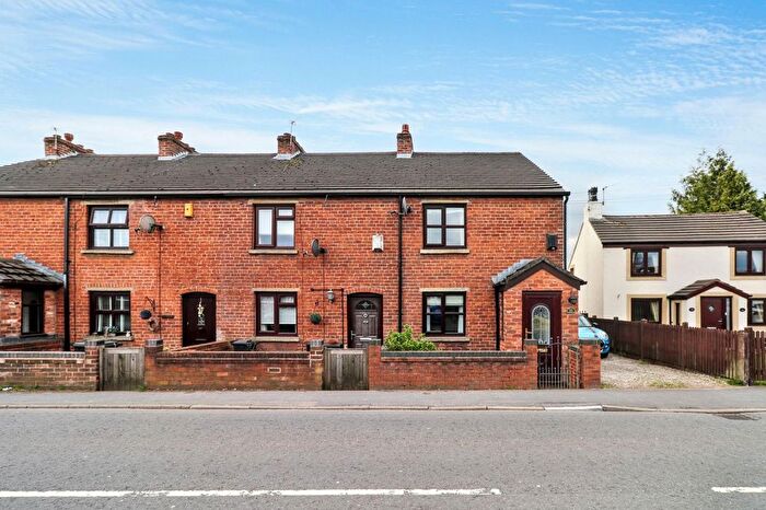 2 Bedroom End Of Terrace House To Rent In Lowton Road, Golborne, WA3