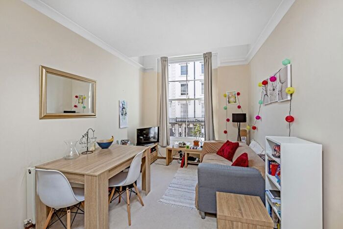 1 Bedroom Flat To Rent In Gloucester Terrace, London, W2