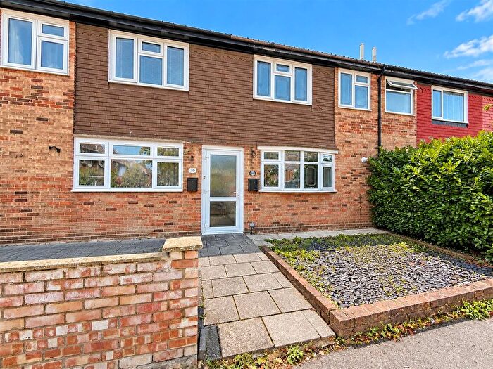 3 Bedroom Property For Sale In Field Close, London, E4