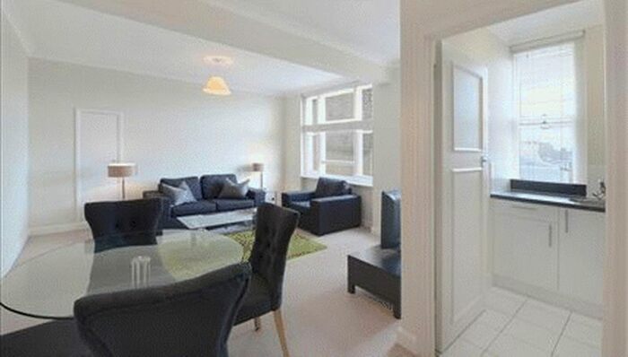 1 Bedroom Flat To Rent In Hill Street, Mayfair, London, W1J