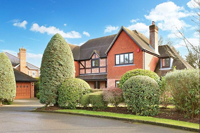 5 Bedroom Detached House For Sale In Ledborough Gate, Beaconsfield, Buckinghamshire, HP9