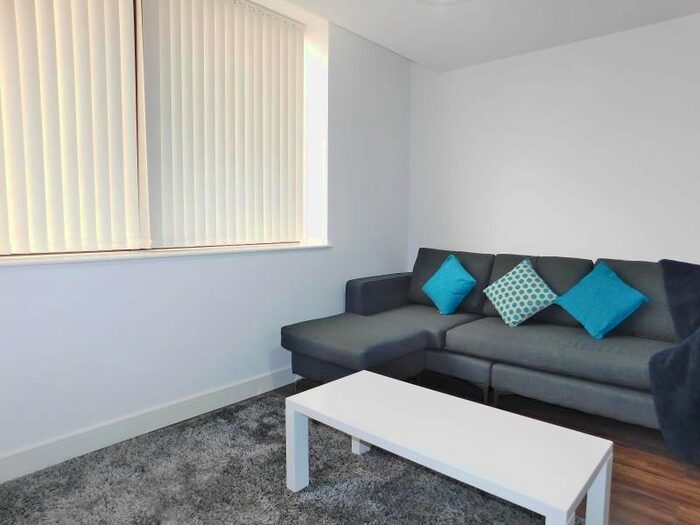 1 Bedroom Flat To Rent In Broad Street, Birmingham, B15
