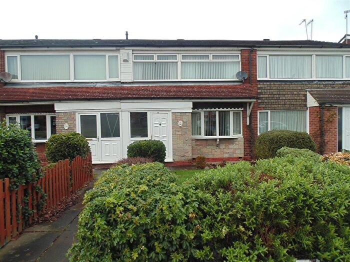 3 Bedroom Terraced House To Rent In Castle Vale, B35