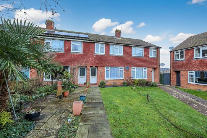 3 Bedroom Terraced House For Sale In Fairlea Close, Burgess Hill, RH15