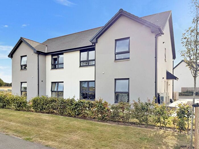 2 Bedroom Flat For Sale In Jasmine Drive, Elgin, IV30