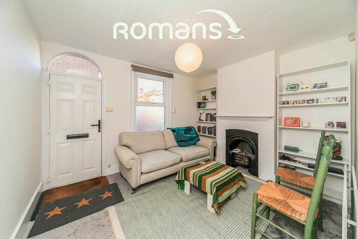 2 Bedroom Terraced House To Rent In Upper Crown Street, Reading, RG1