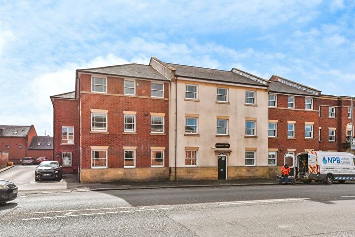 2 Bedroom Flat For Sale In New Park Street, Devizes, SN10