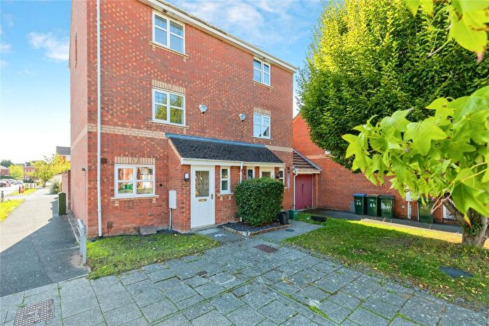 3 Bedroom End Of Terrace House For Sale In Witnell Road, Coventry, West Midlands, CV6