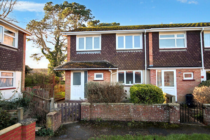 3 Bedroom Semi-Detached House To Rent In Davis Field, New Milton, BH25