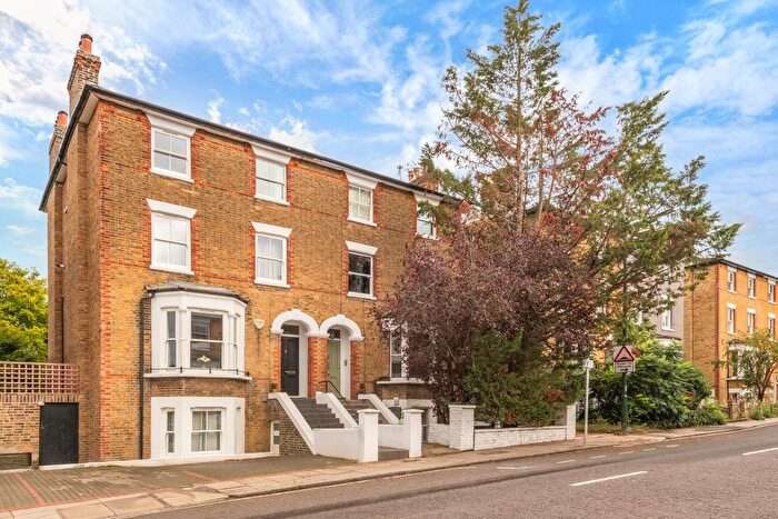 1 Bedroom Flat To Rent In Church Road, Richmond, TW10