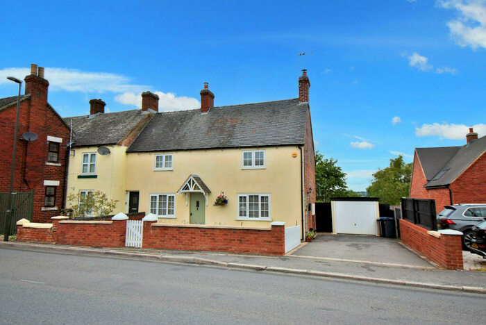 4 Bedroom Cottage For Sale In Main Road, Hulland Ward, DE6