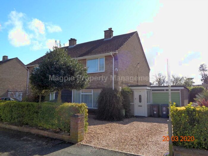 3 Bedroom Semi-Detached House To Rent In Eaton Ford, PE19
