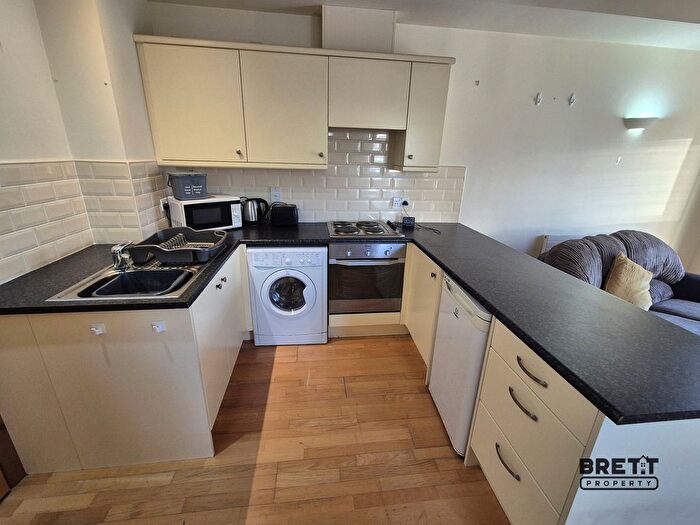 1 Bedroom Flat To Rent In Victory House, Nelson Quay, Milford Haven, SA73