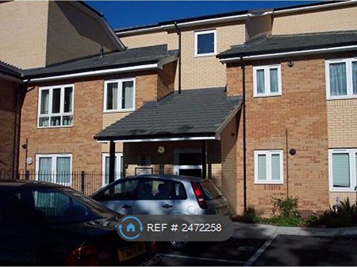 1 Bedroom Flat To Rent In The Generals Walk, Enfield, EN3