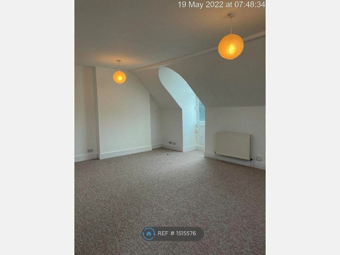 2 Bedroom Flat To Rent In Belgrave Road, Bristol, BS8