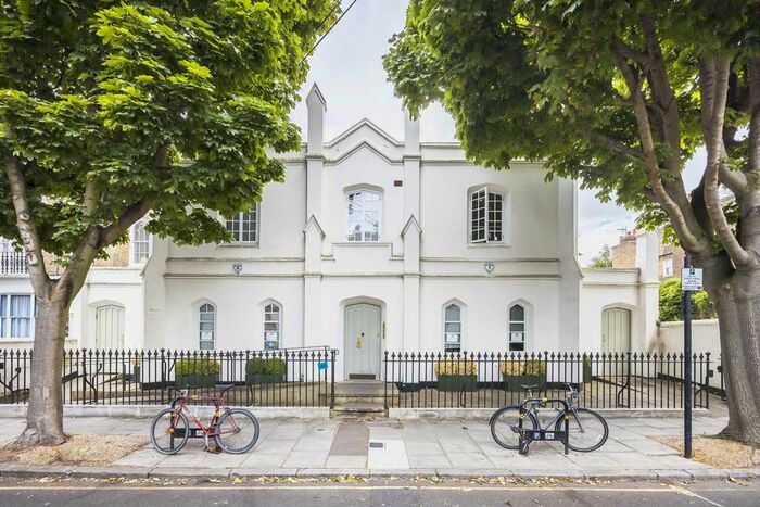 2 Bedroom Flat To Rent In Cloudesley Street, Islington, N1