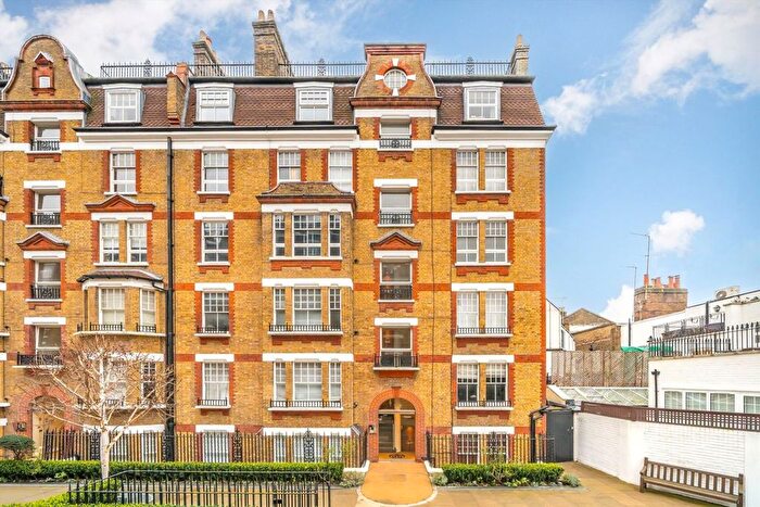 1 Bedroom Flat To Rent In Walton Street, Chelsea, SW3