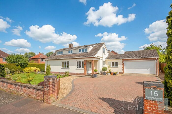 4 Bedroom Detached House For Sale In Kingston Square, Norwich, NR4