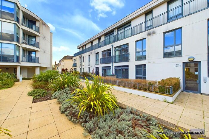 2 Bedroom Apartment To Rent In Fox Lane North, Chertsey, Surrey, KT16