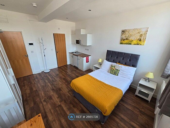 Studio To Rent In The Webberley, Stoke-On-Trent, ST1