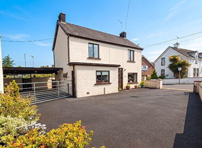 4 Bedroom Detached House For Sale In Upper Princes Street, Ballymena, BT43