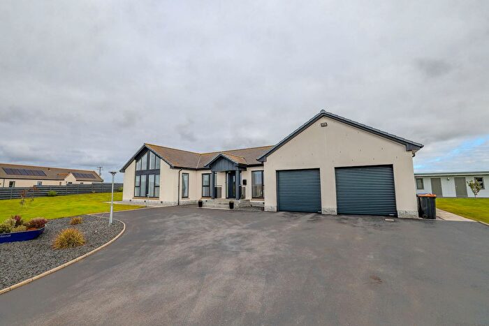 4 Bedroom Detached Bungalow For Sale In Lonmay, Fraserburgh, AB43