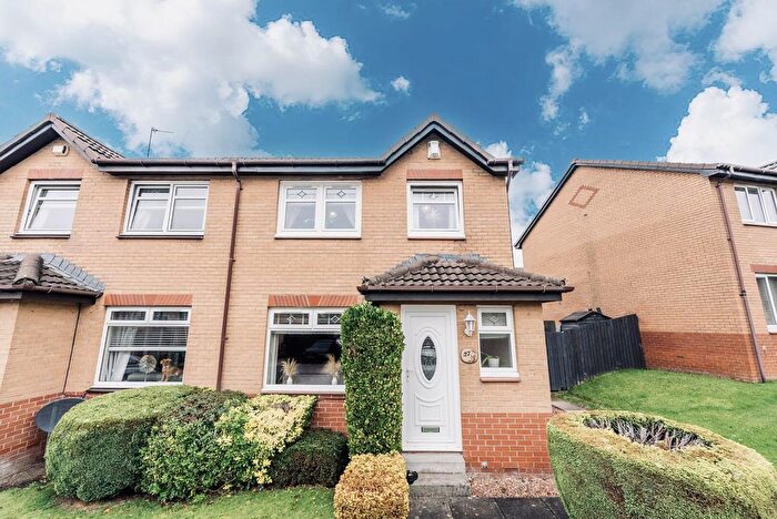 3 Bedroom Semi-detached House For Sale In Wick Avenue, Airdrie, ML6