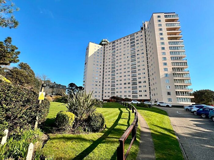 1 Bedroom Apartment For Sale In Manor Road, Bournemouth, BH1