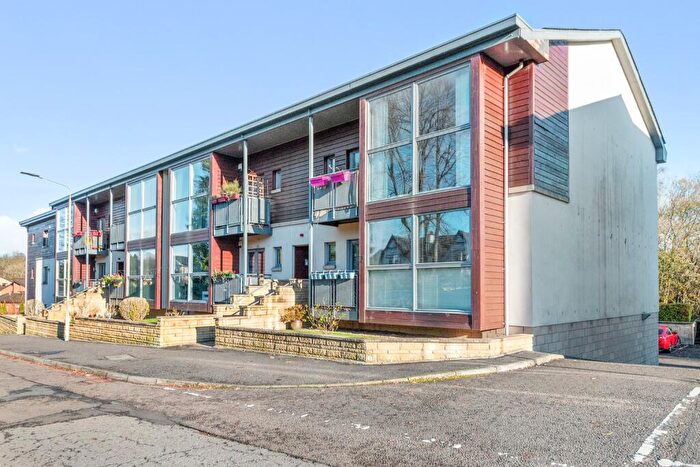 3 Bedroom Flat To Rent In Kilbryde Crescent, Dunblane, Stirling, FK15