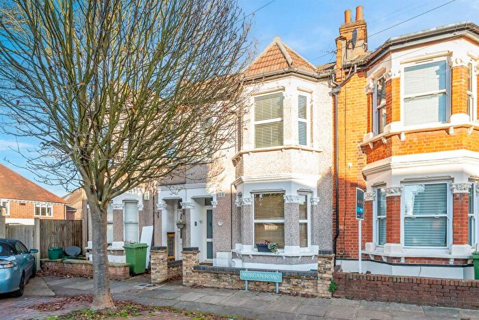 2 Bedroom Maisonette To Rent In Morgan Road, Bromley, BR1