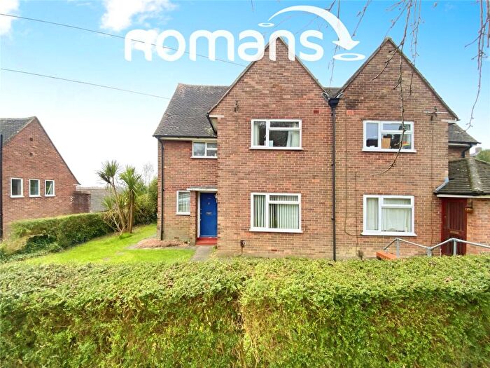 4 Bedroom House To Rent In Stanmore Lane, Winchester, SO22