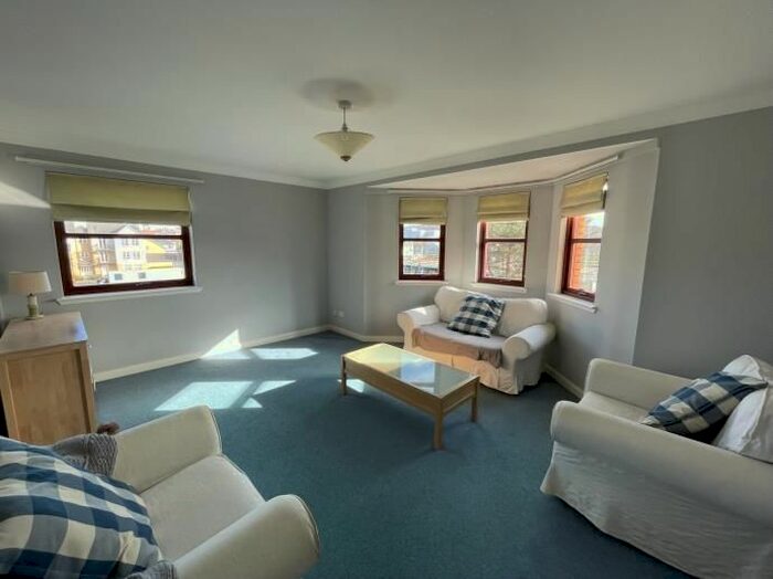 2 Bedroom Flat To Rent In Gylemuir Road, Corstorphine, Edinburgh, EH12