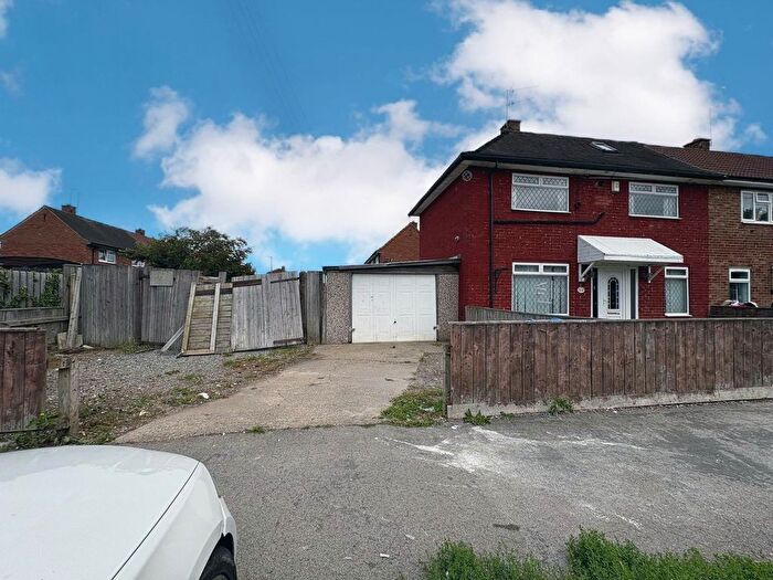2 Bedroom End Terrace House For Sale In Amethyst Road, Hull, East Yorkshire, HU9