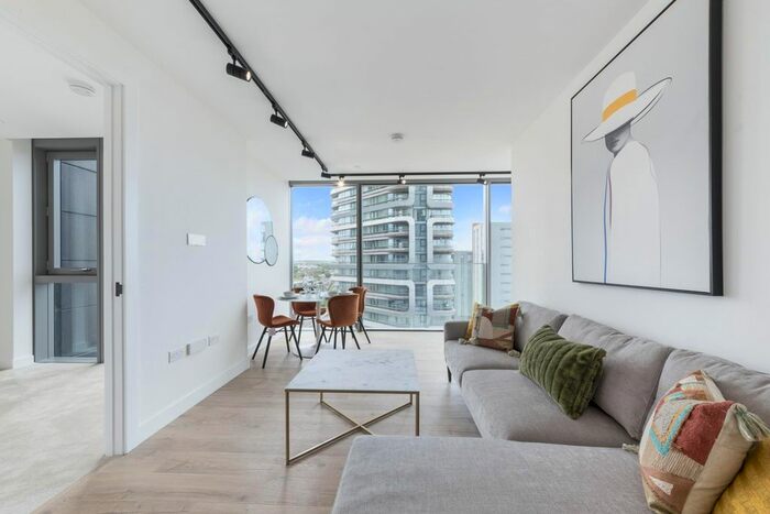 2 Bedroom Flat To Rent In Valencia Tower, City Road, EC1V