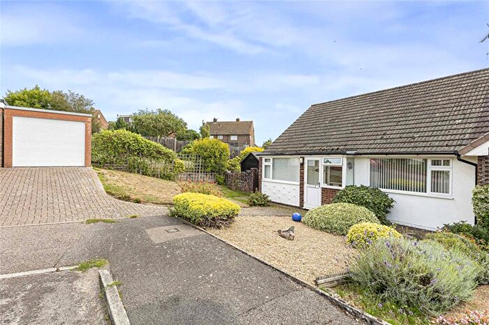 2 Bedroom Bungalow For Sale In Ladywood Road, Cuxton, Rochester, Kent, ME2