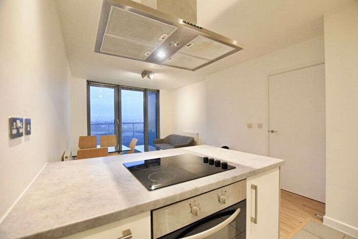 1 Bedroom Flat To Rent In George Hudson Tower, Stratford, E15