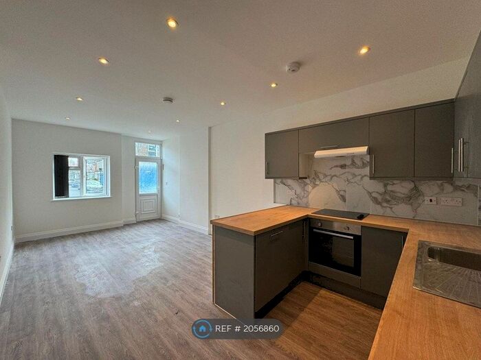 1 Bedroom Flat To Rent In Boundary Road, London, E17