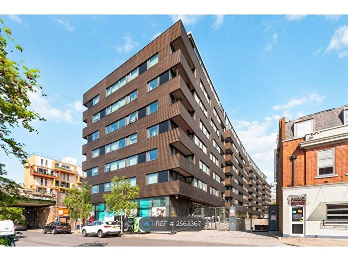 2 Bedroom Flat To Rent In Amelia St, London, SE17