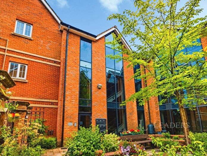 2 Bedroom Apartment For Sale In Priory Heights Court, Derby, Derbyshire, DE23