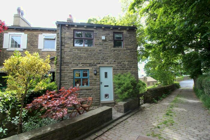 2 Bedroom Cottage To Rent In Green Hill, Warley, HX2