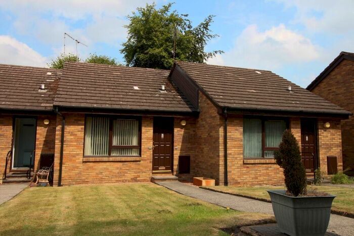 1 Bedroom Bungalow To Rent In Springbank Gardens, Falkirk, FK2