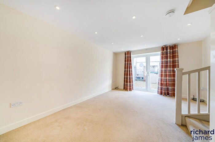 2 Bedroom Terraced House For Sale In Andover Street, Town Centre, Swindon, SN1