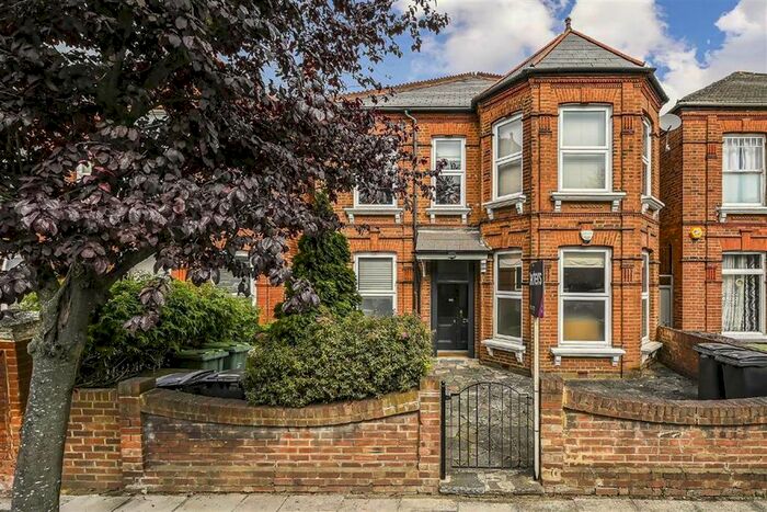 1 Bedroom Flat To Rent In Manstone Road, London, NW2