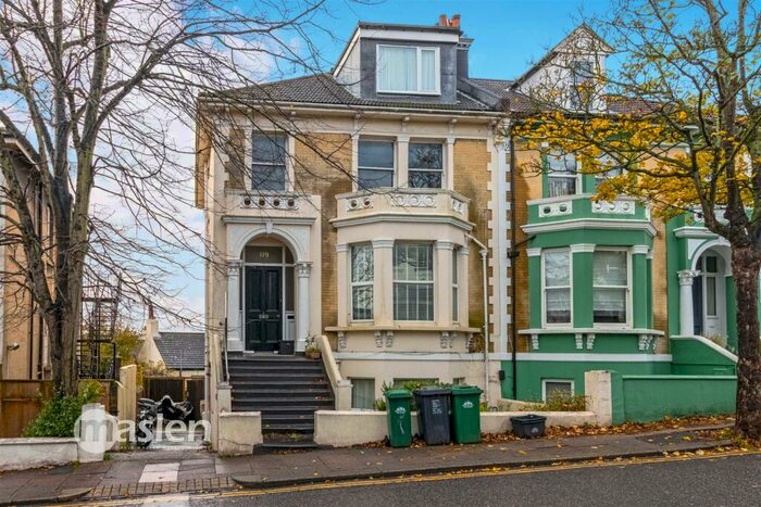 3 Bedroom Flat To Rent In Ditchling Road, Brighton, BN1