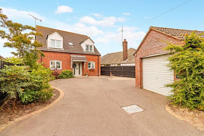 3 Bedroom Chalet For Sale In Thorpland Road, Fakenham, NR21