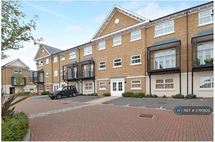 2 Bedroom Flat To Rent In Reliance Way, Oxford, OX4