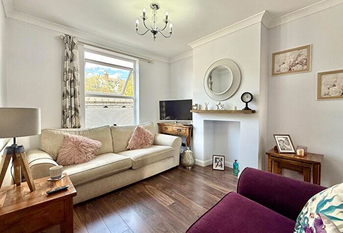 3 Bedroom Terraced House For Sale In Cleveland Road, Gosport, PO12