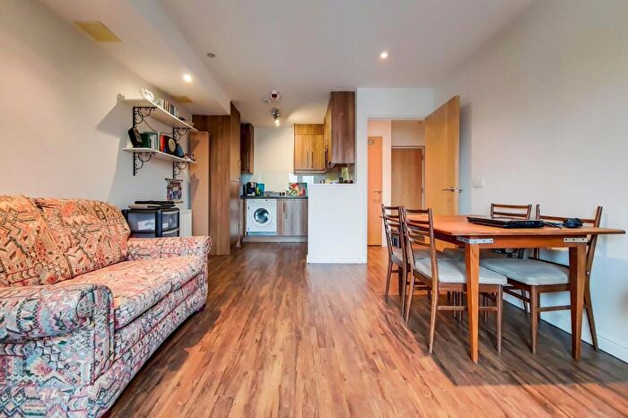1 Bedroom Flat To Rent In Deptford High Street, London, SE8
